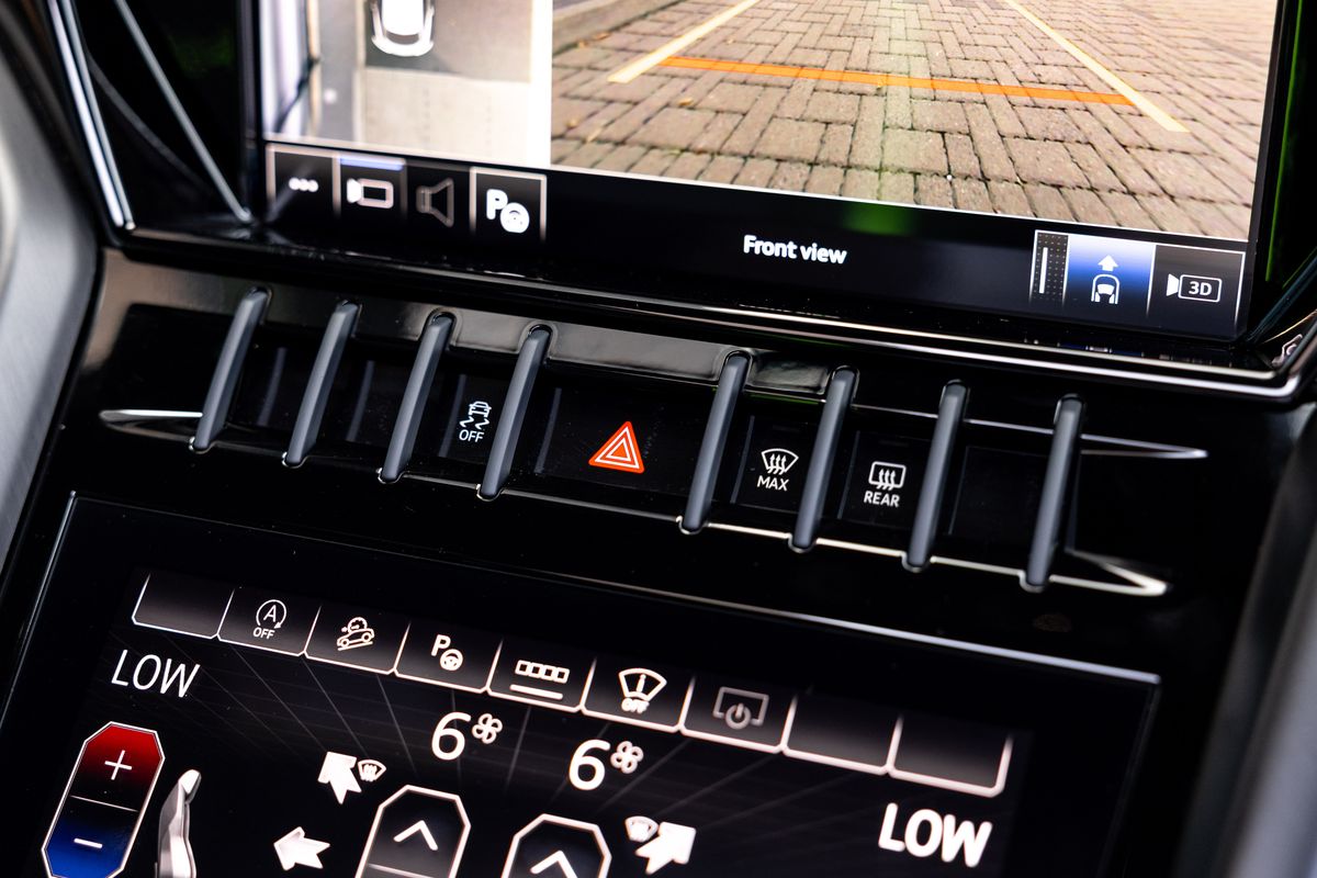 2023 Lamborghini Urus S