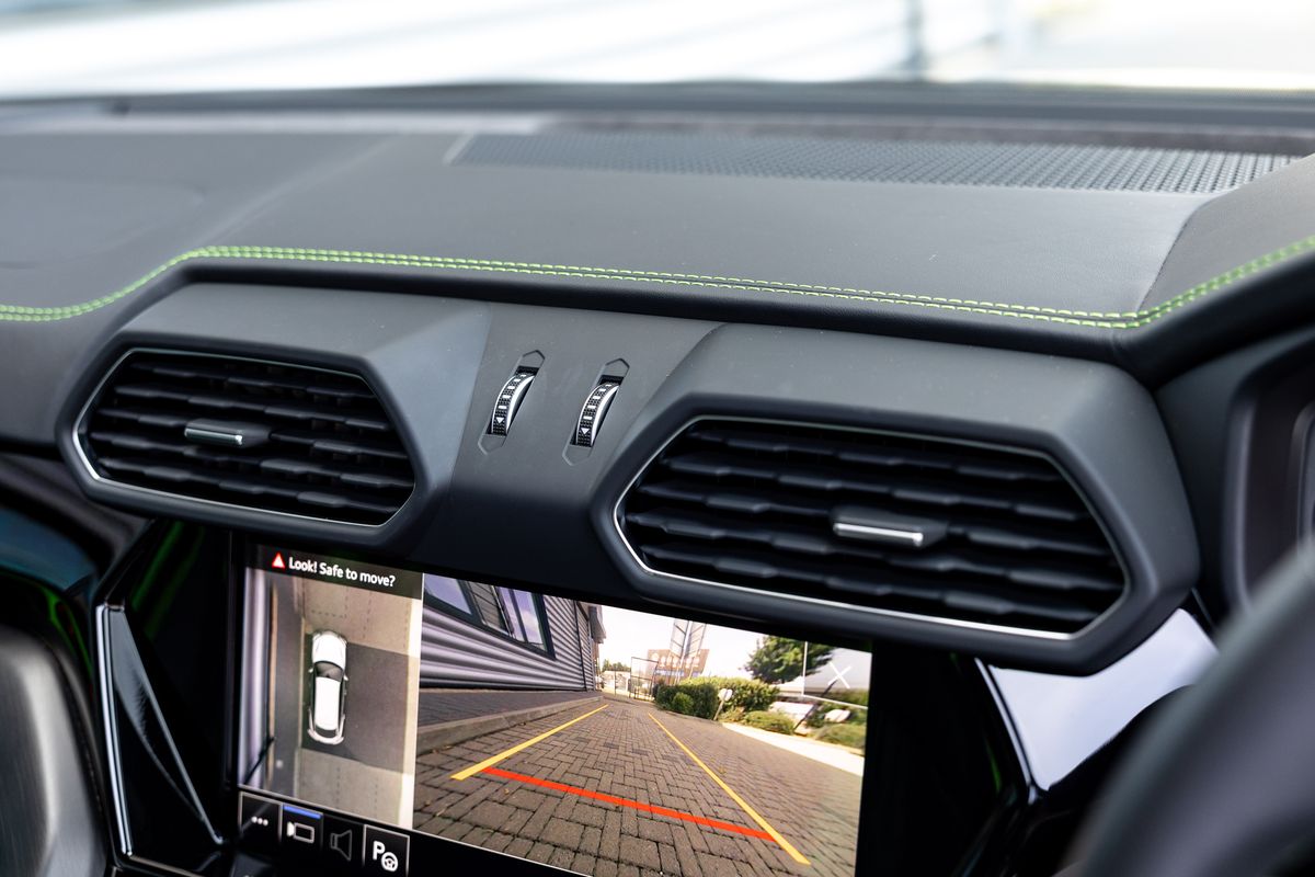2023 Lamborghini Urus S