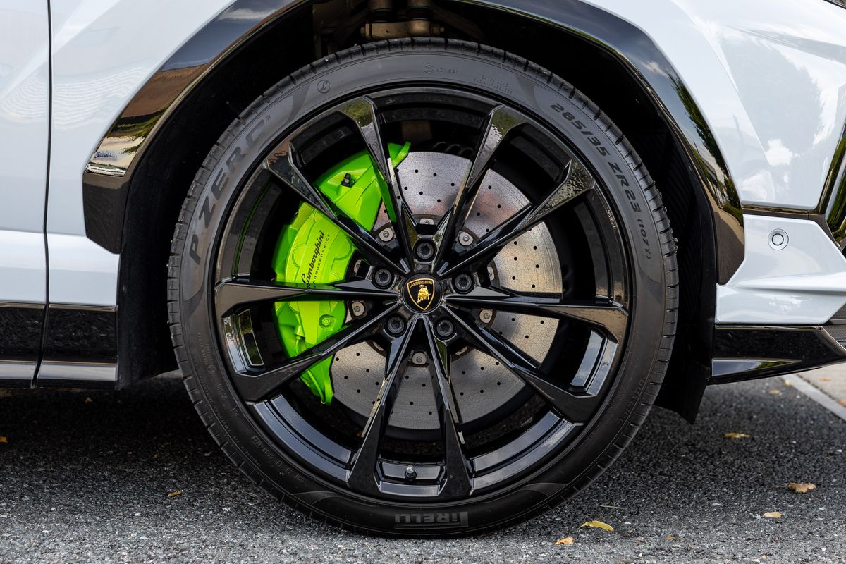 2023 Lamborghini Urus S