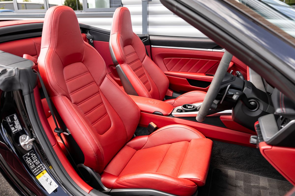 2022 Porsche 911 (992) Turbo Cabriolet