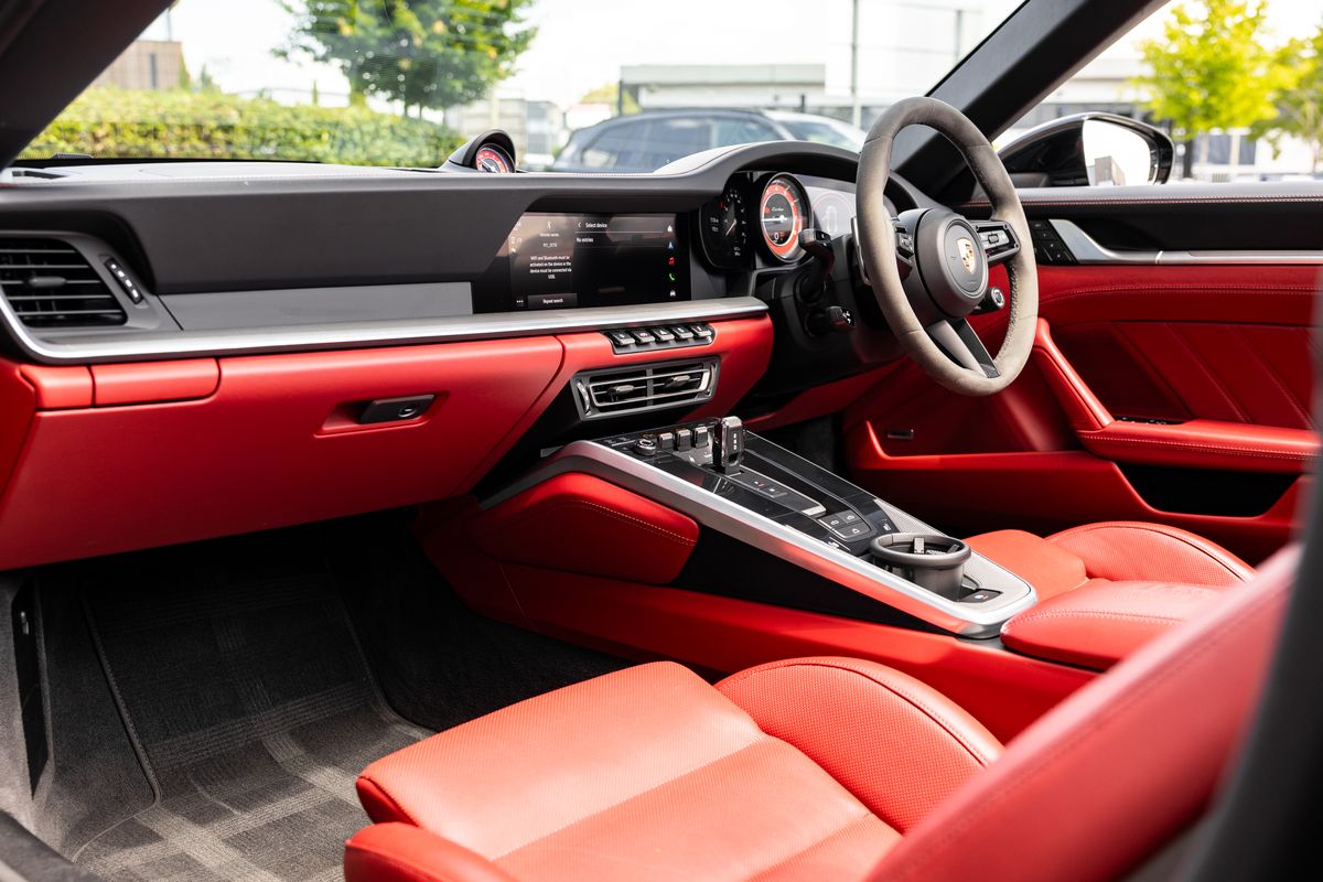 2022 Porsche 911 (992) Turbo Cabriolet