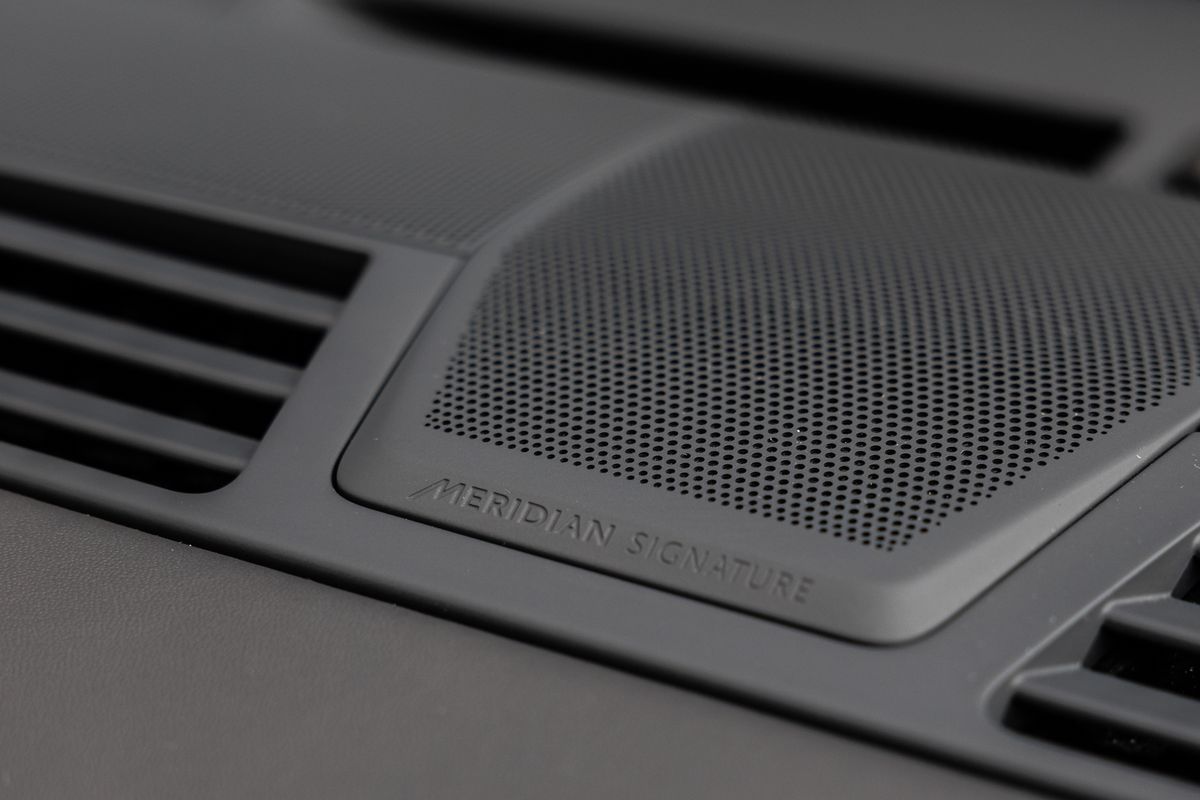 2023 Land Rover Range Rover SV Autobiography LWB