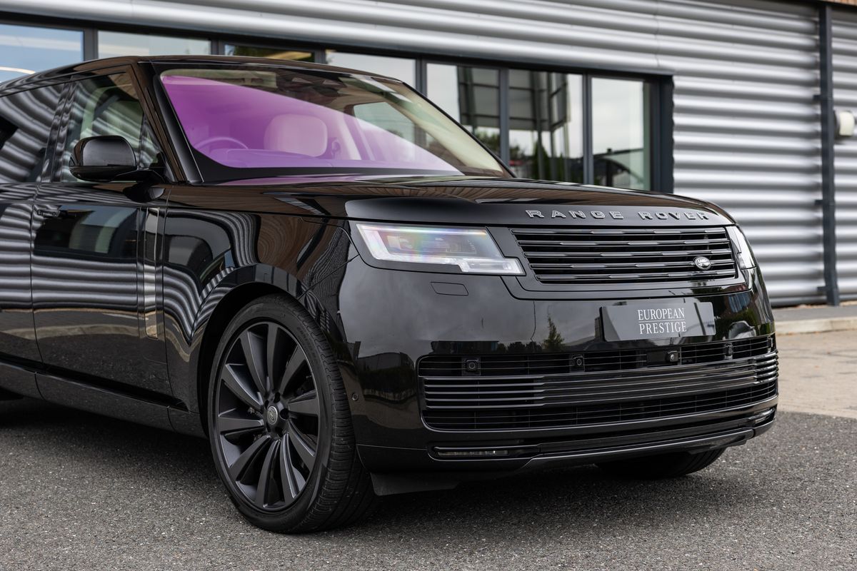 2023 Land Rover Range Rover SV Autobiography LWB