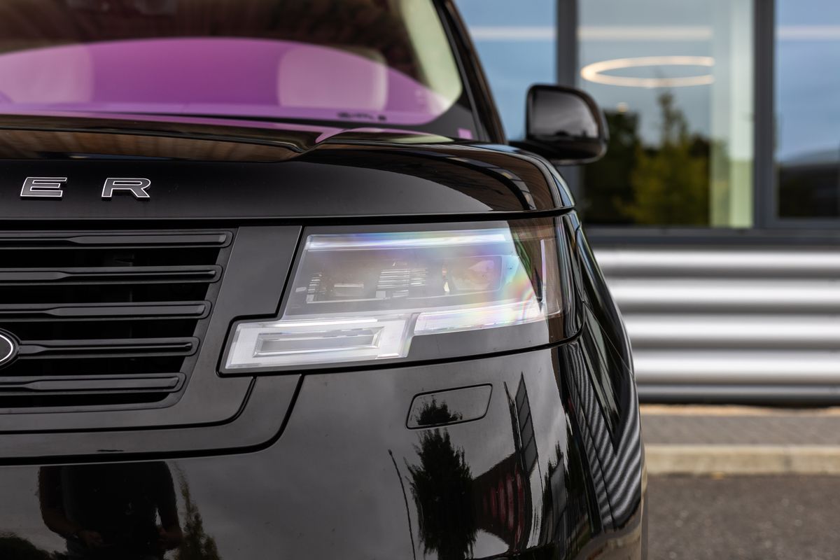 2023 Land Rover Range Rover SV Autobiography LWB