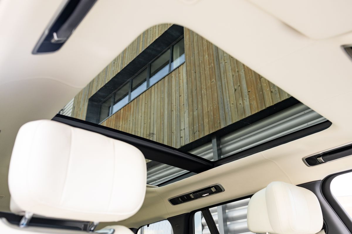 2022 Land Rover Range Rover P530 Autobiography First Edition
