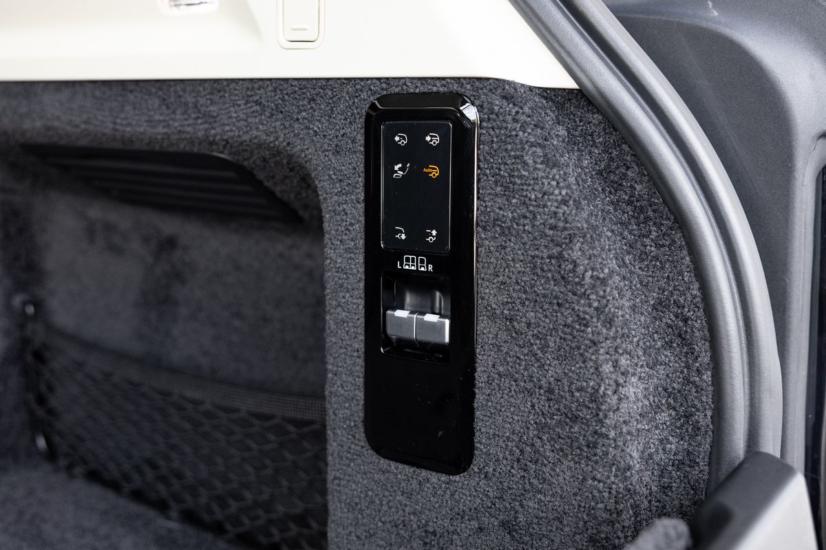 2022 Land Rover Range Rover P530 Autobiography First Edition