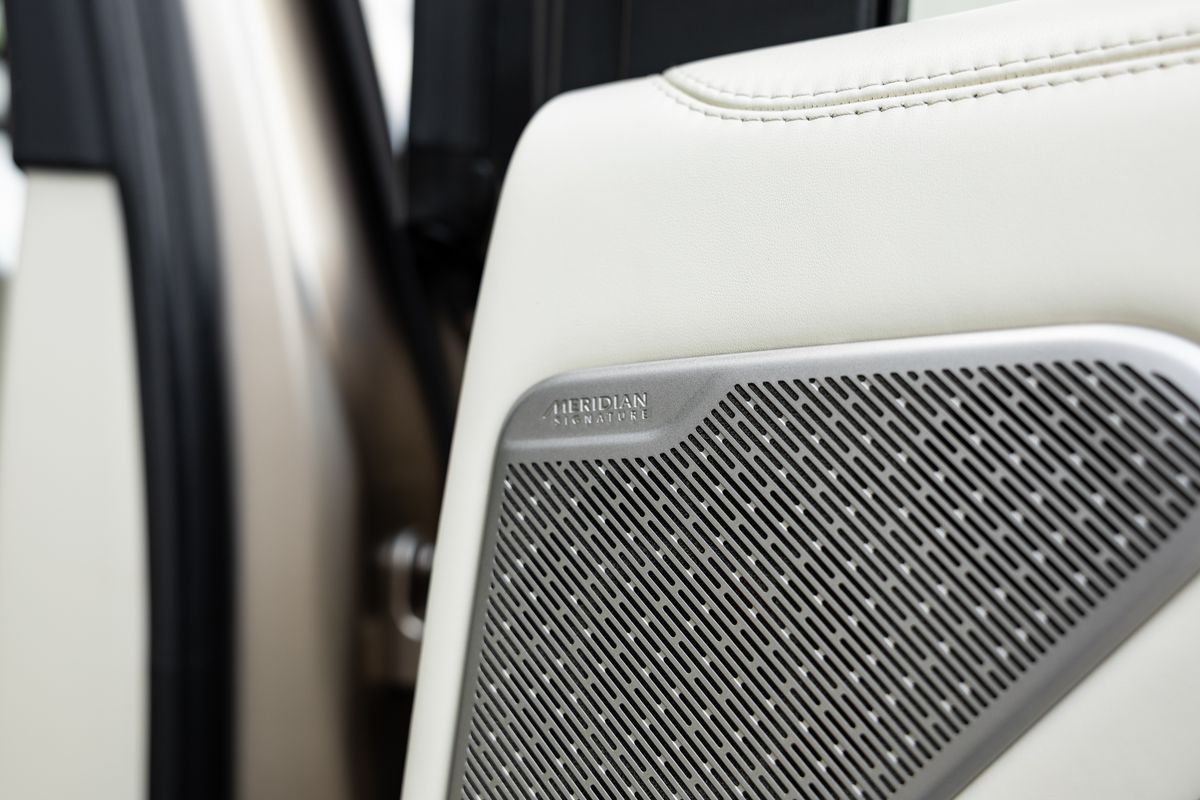 2022 Land Rover Range Rover P530 Autobiography First Edition