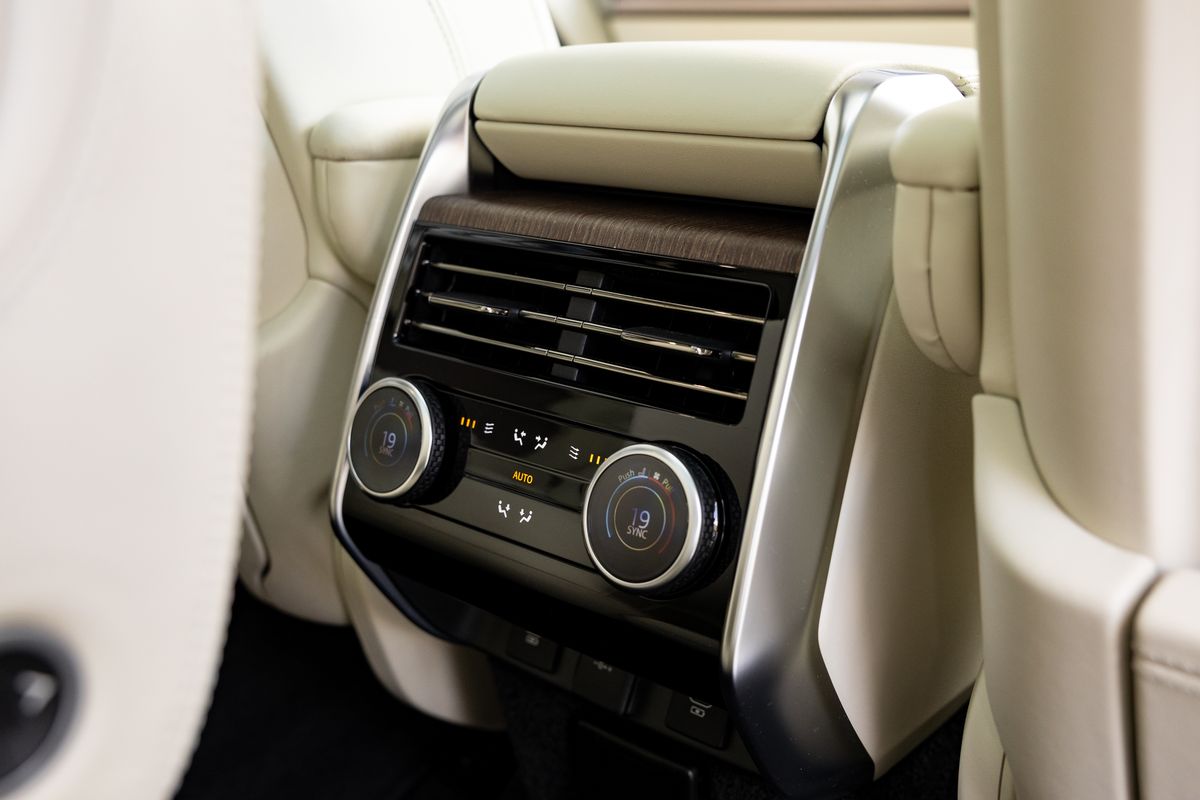 2022 Land Rover Range Rover P530 Autobiography First Edition