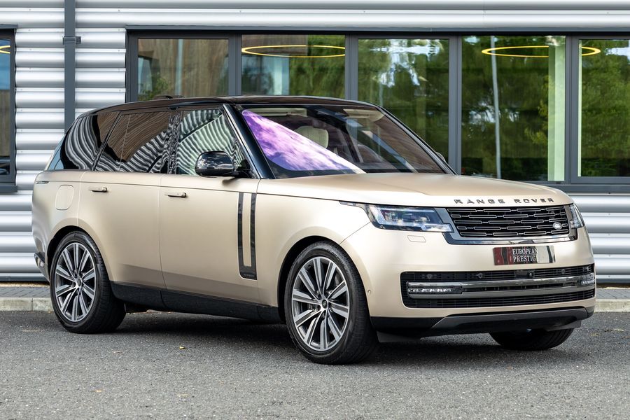 Land Rover Range Rover P530 Autobiography First Edition