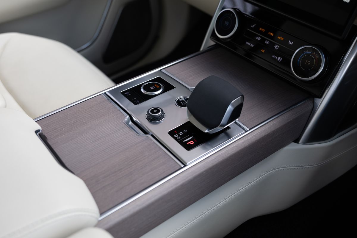 2022 Land Rover Range Rover P530 Autobiography First Edition