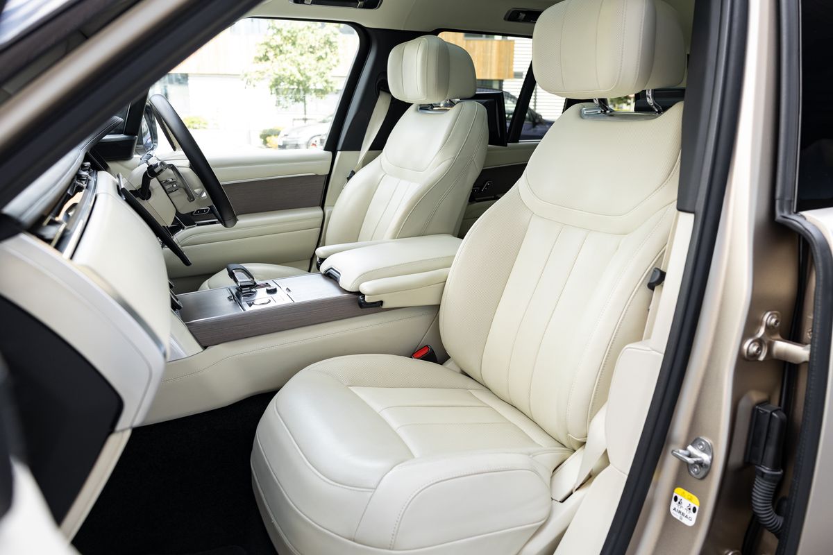 2022 Land Rover Range Rover P530 Autobiography First Edition