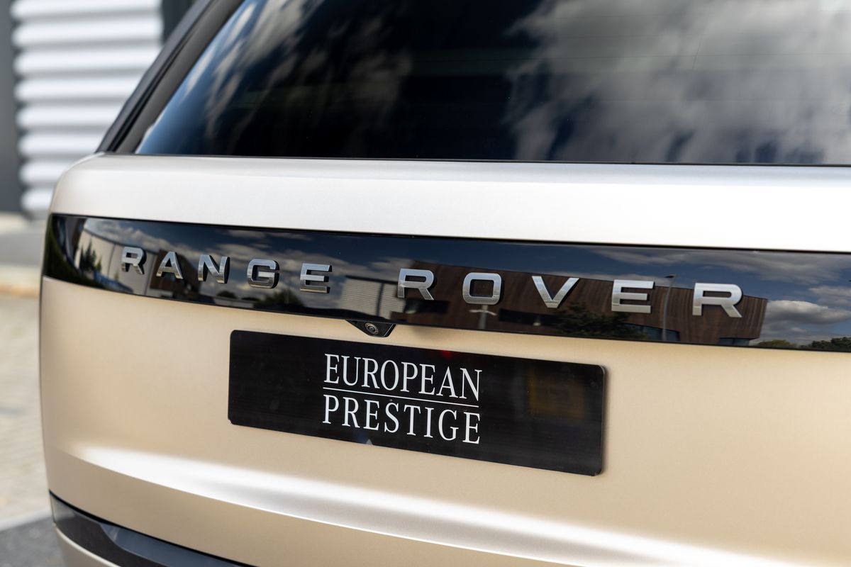 2022 Land Rover Range Rover P530 Autobiography First Edition