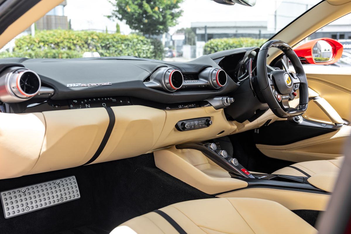 2019 Ferrari 812 Superfast