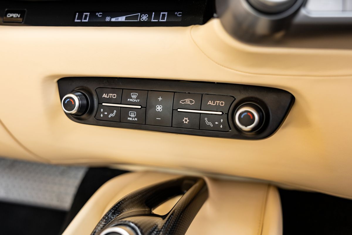 2019 Ferrari 812 Superfast