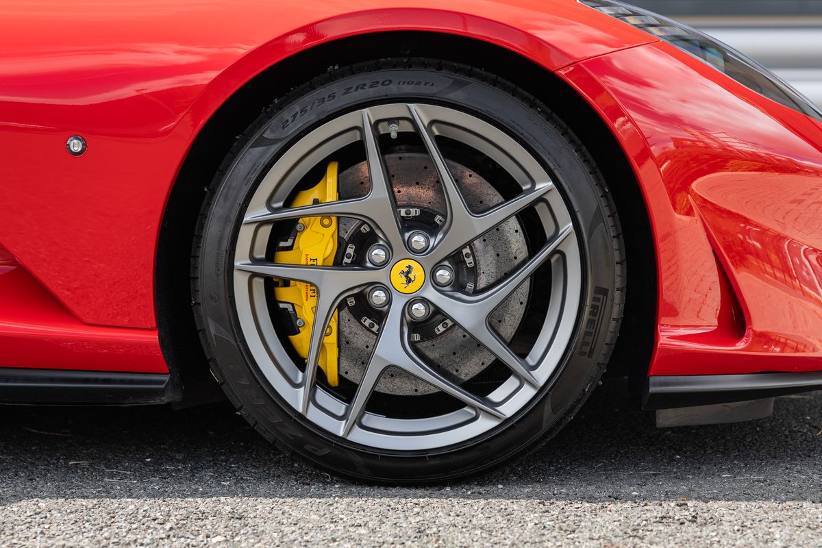 2019 Ferrari 812 Superfast