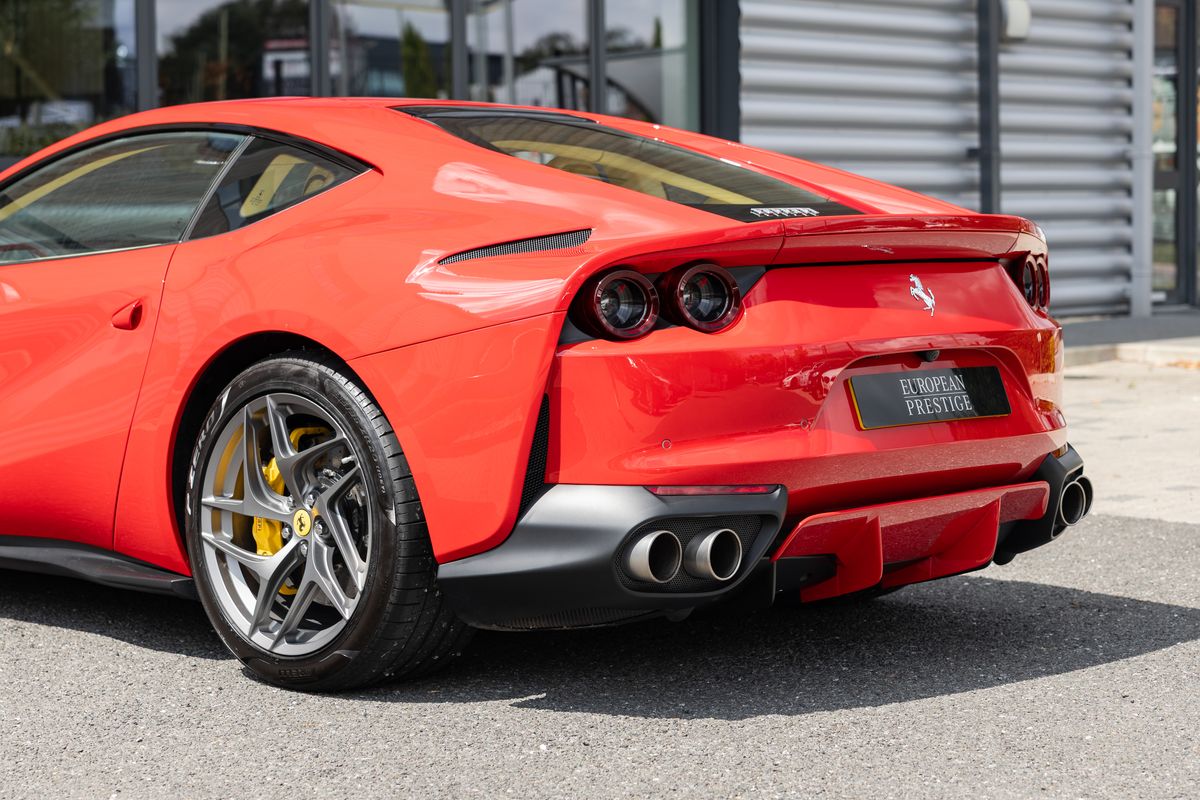 2019 Ferrari 812 Superfast