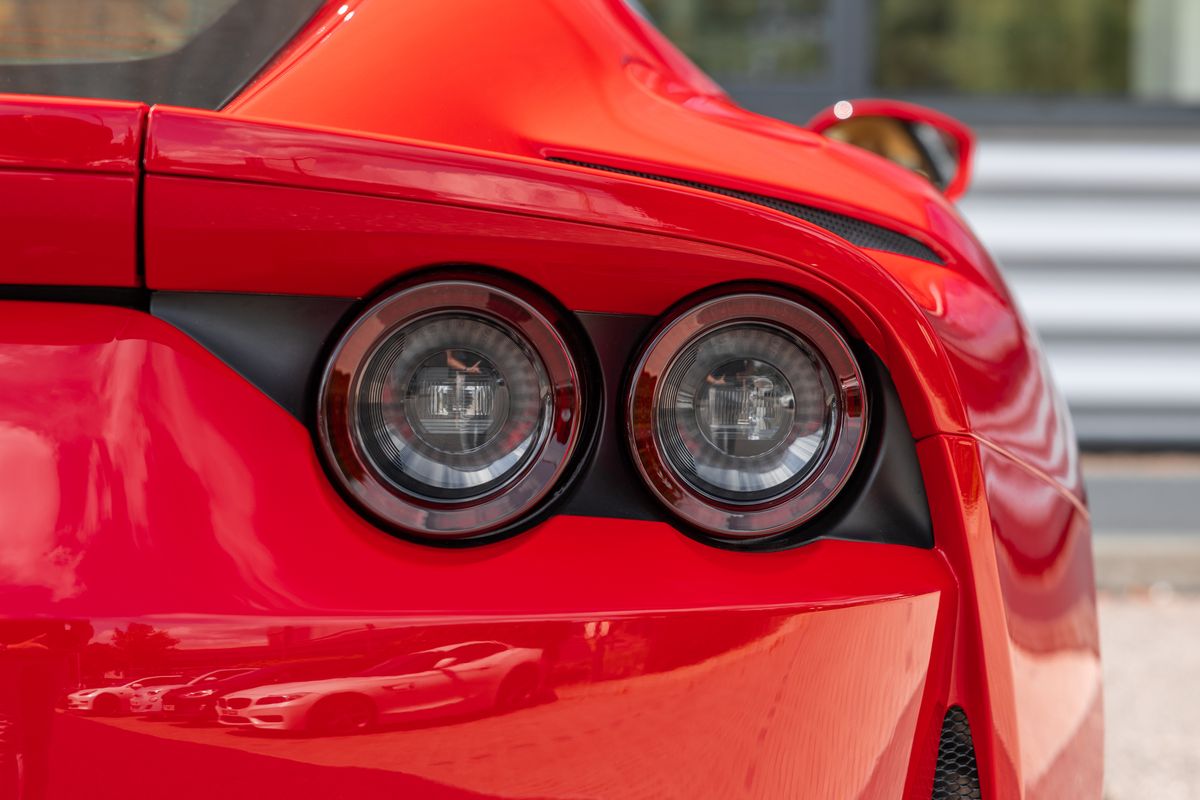 2019 Ferrari 812 Superfast