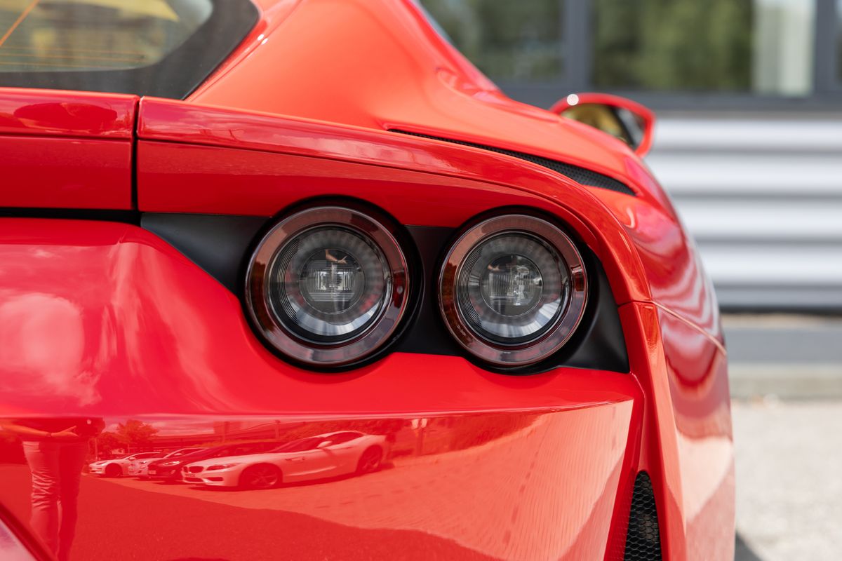 2019 Ferrari 812 Superfast