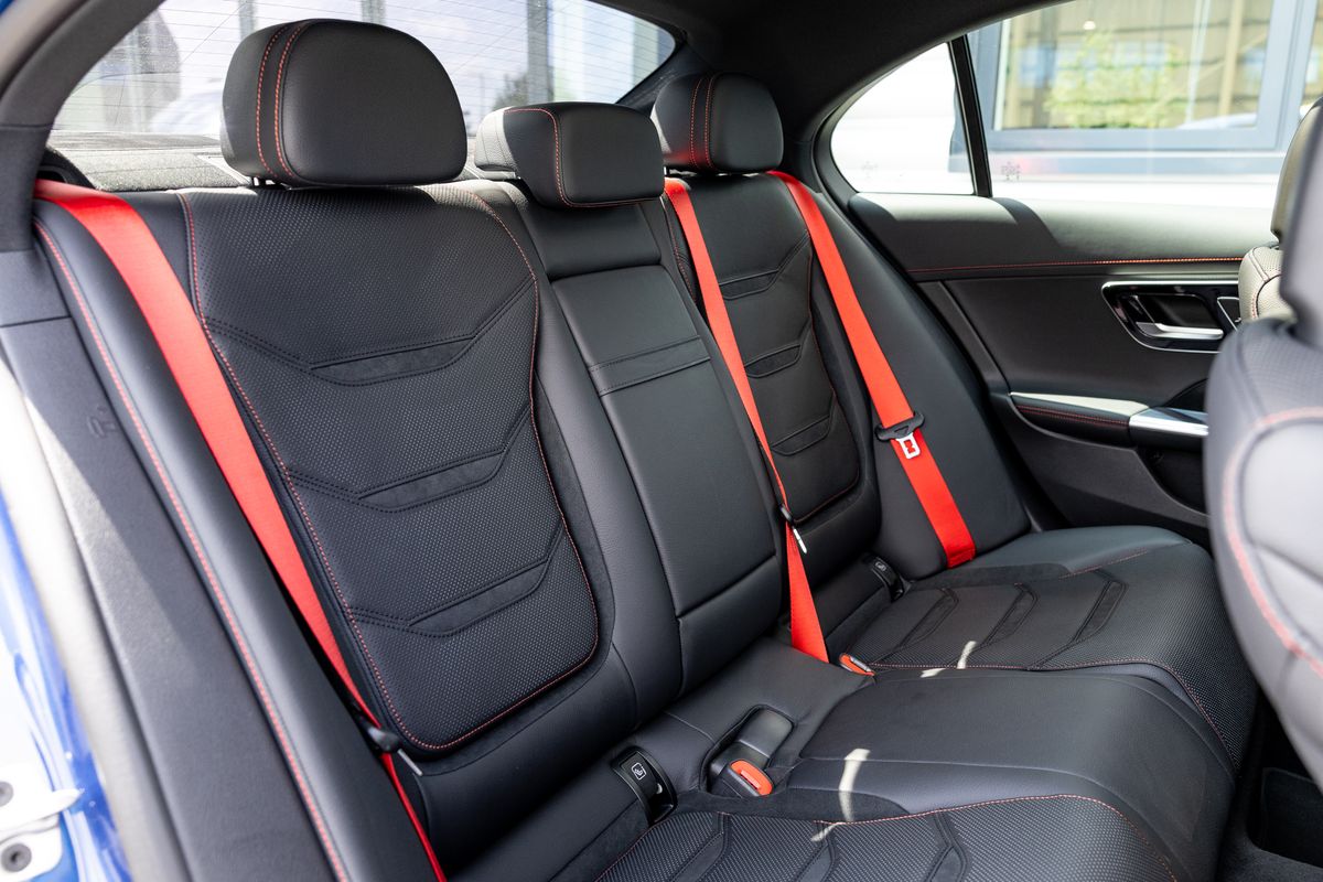 2023 Mercedes-Benz C43 AMG MHEV Premium Plus 4 MATIC Saloon