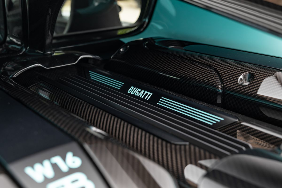 2025 Bugatti Chiron Supersport "Le Diamant Noir"