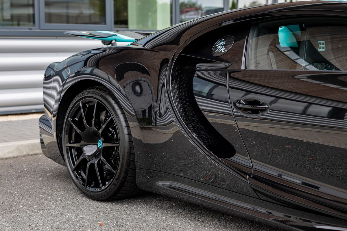 2025 Bugatti Chiron Supersport "Le Diamant Noir"