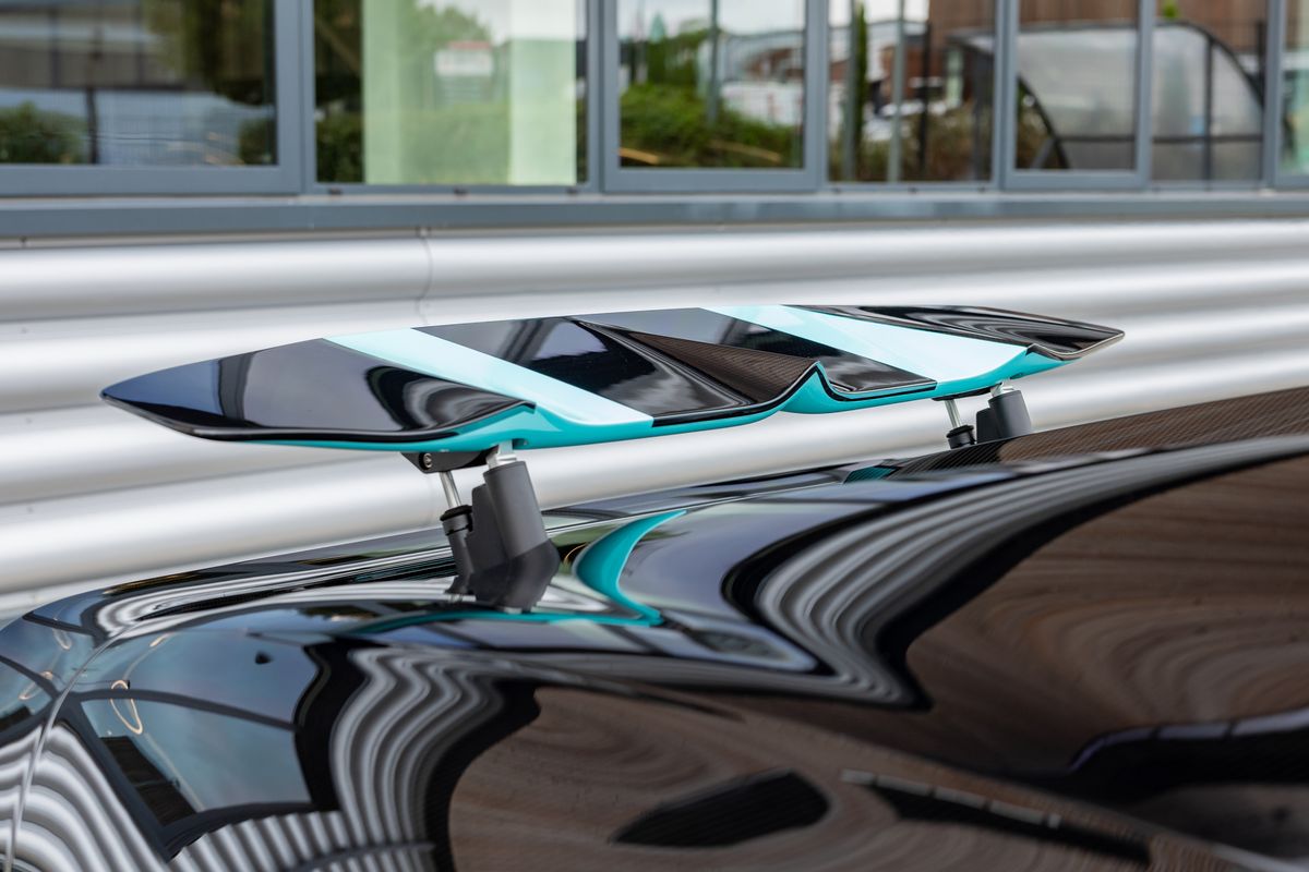 2025 Bugatti Chiron Supersport "Le Diamant Noir"