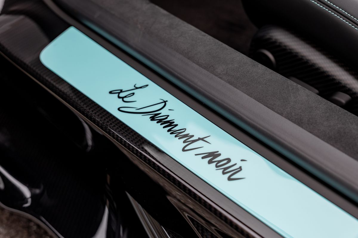 2025 Bugatti Chiron Supersport "Le Diamant Noir"
