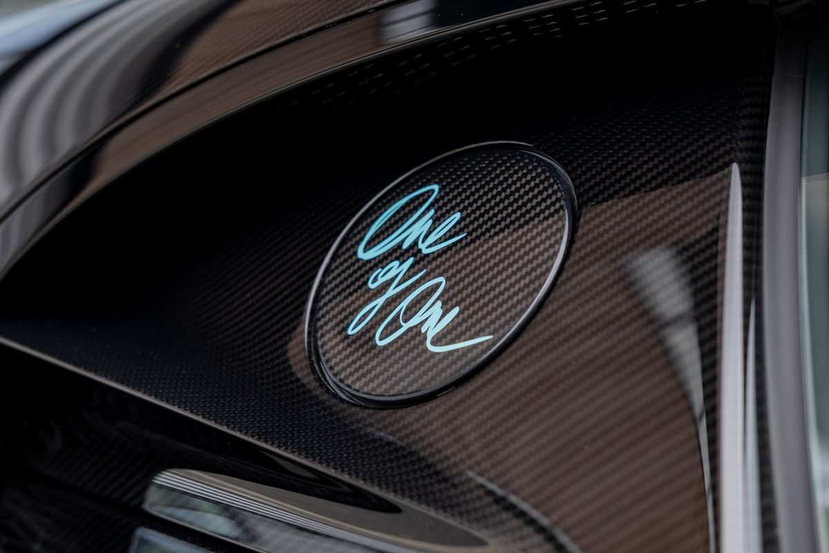 2025 Bugatti Chiron Supersport "Le Diamant Noir"