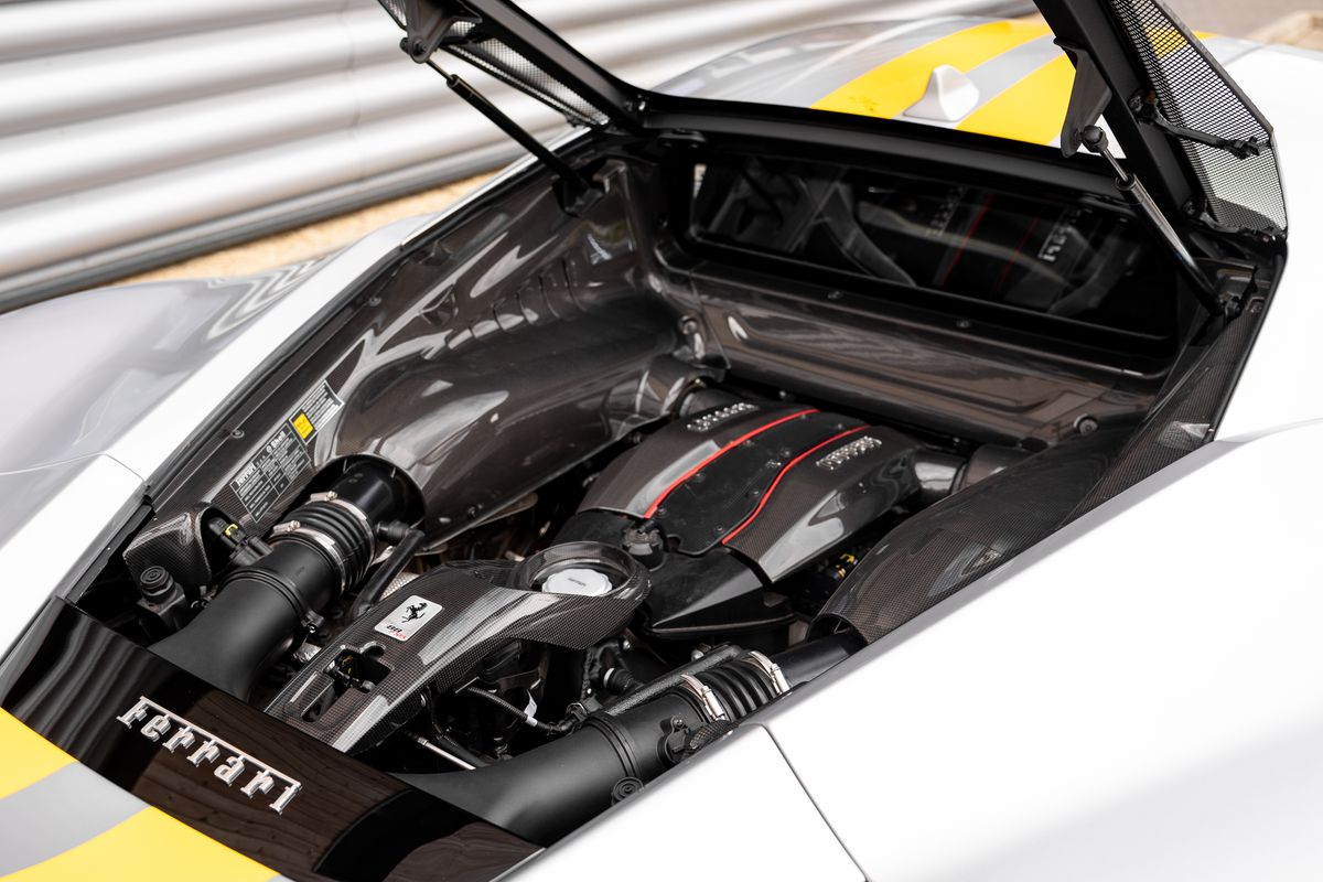 2020 Ferrari 488 Pista