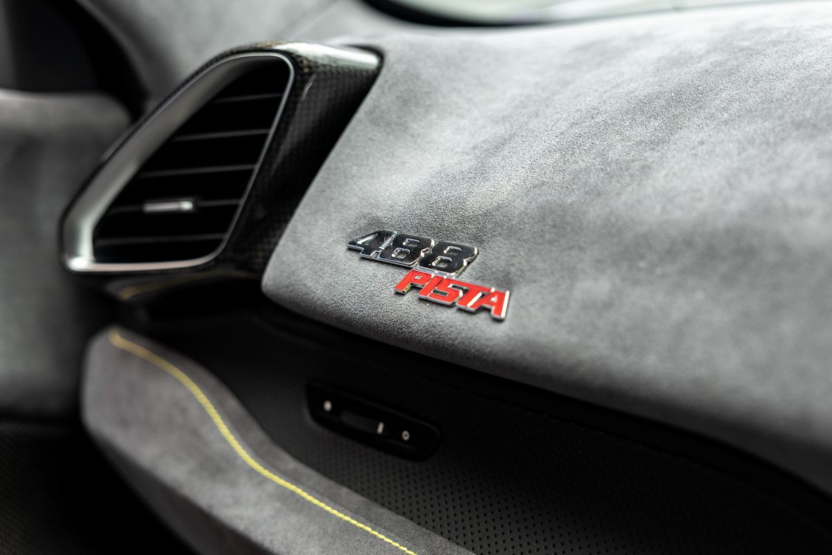 2020 Ferrari 488 Pista