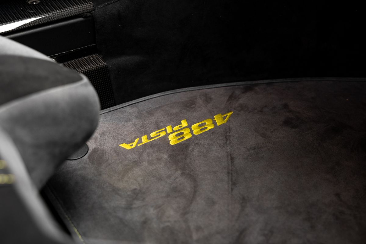 2020 Ferrari 488 Pista