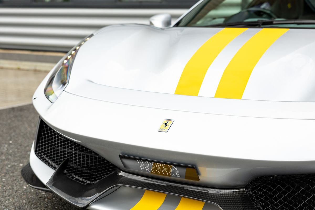 2020 Ferrari 488 Pista