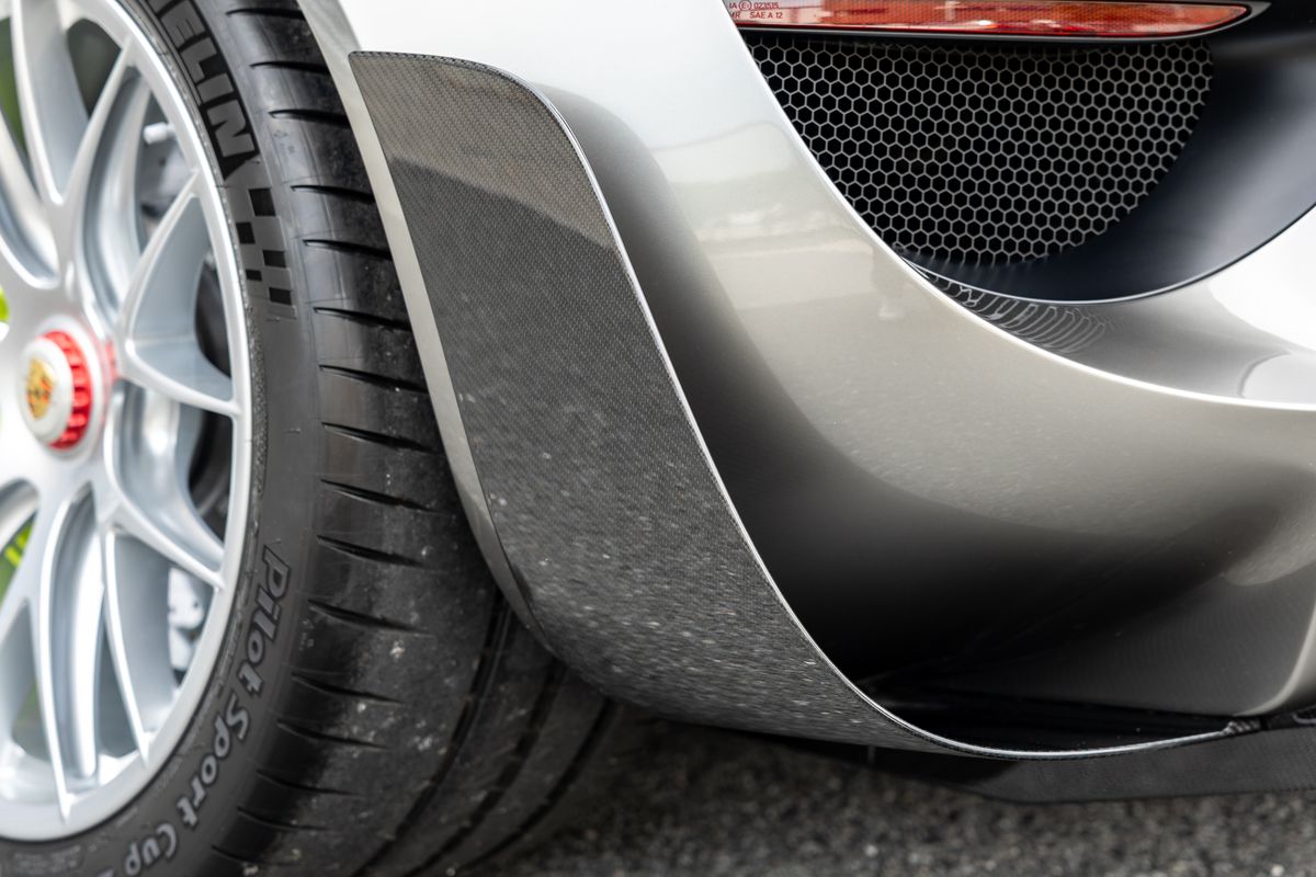 2015 Porsche 918 Spyder Weissach