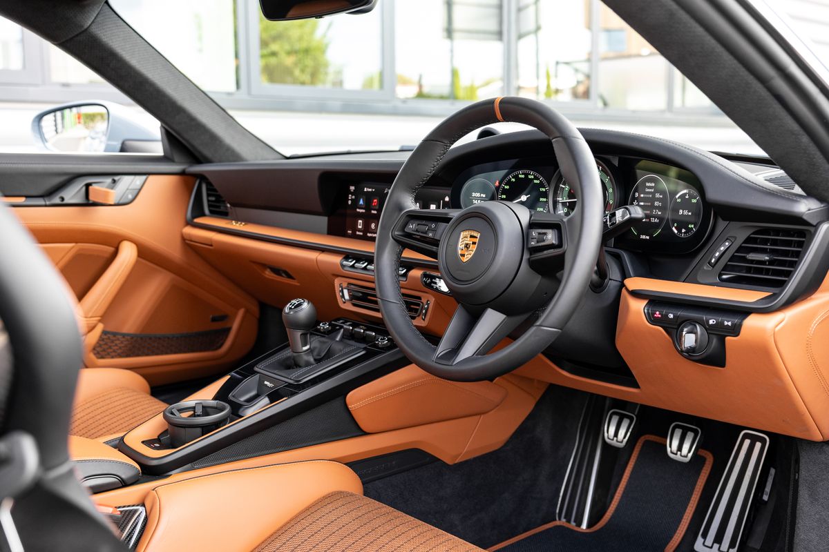 2024 Porsche 911 (992) S/T