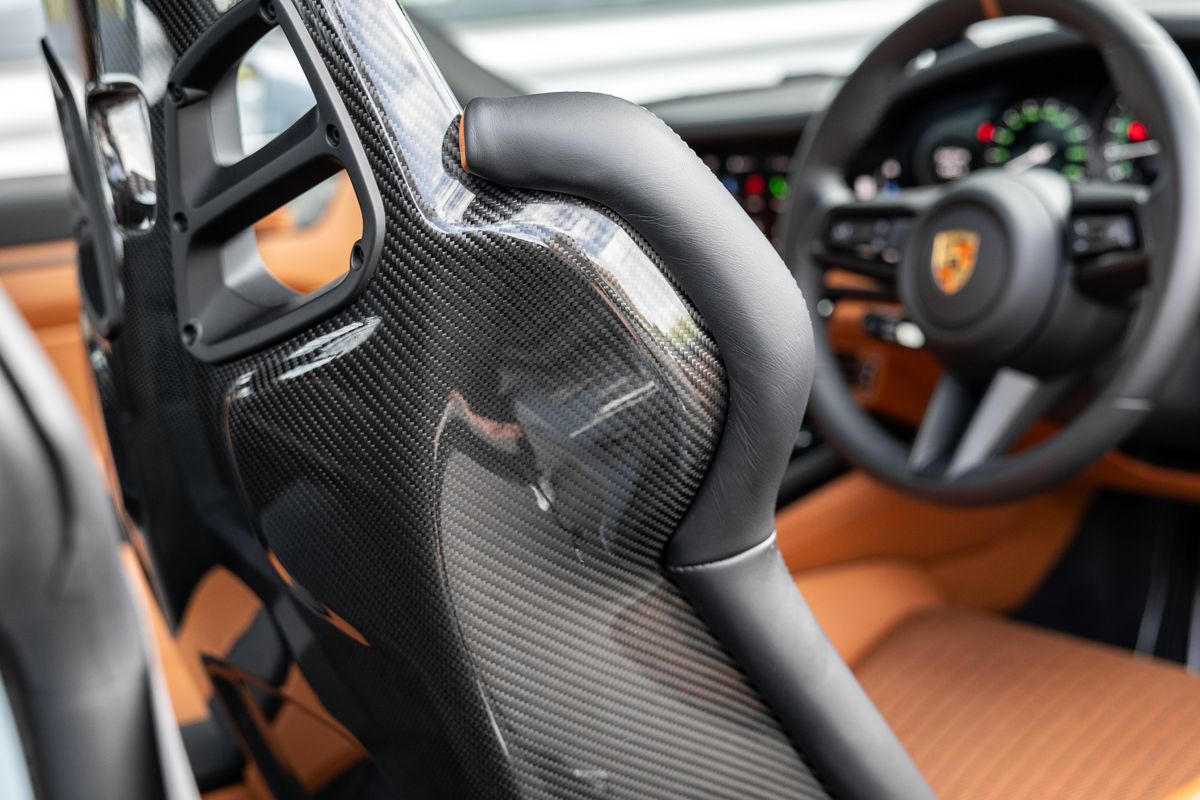 2024 Porsche 911 (992) S/T