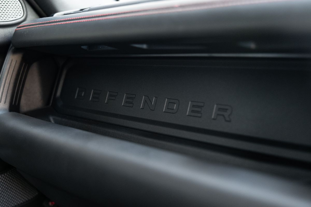 2021 Land Rover Defender 90 V8 Urban XRS