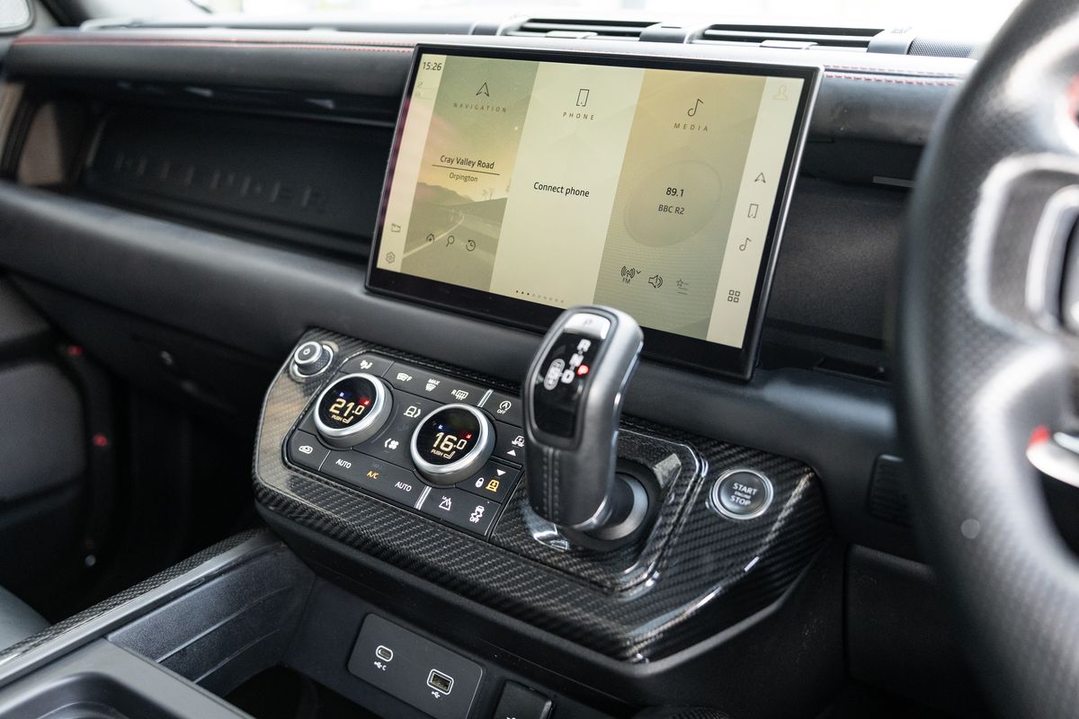 2021 Land Rover Defender 90 V8 Urban XRS