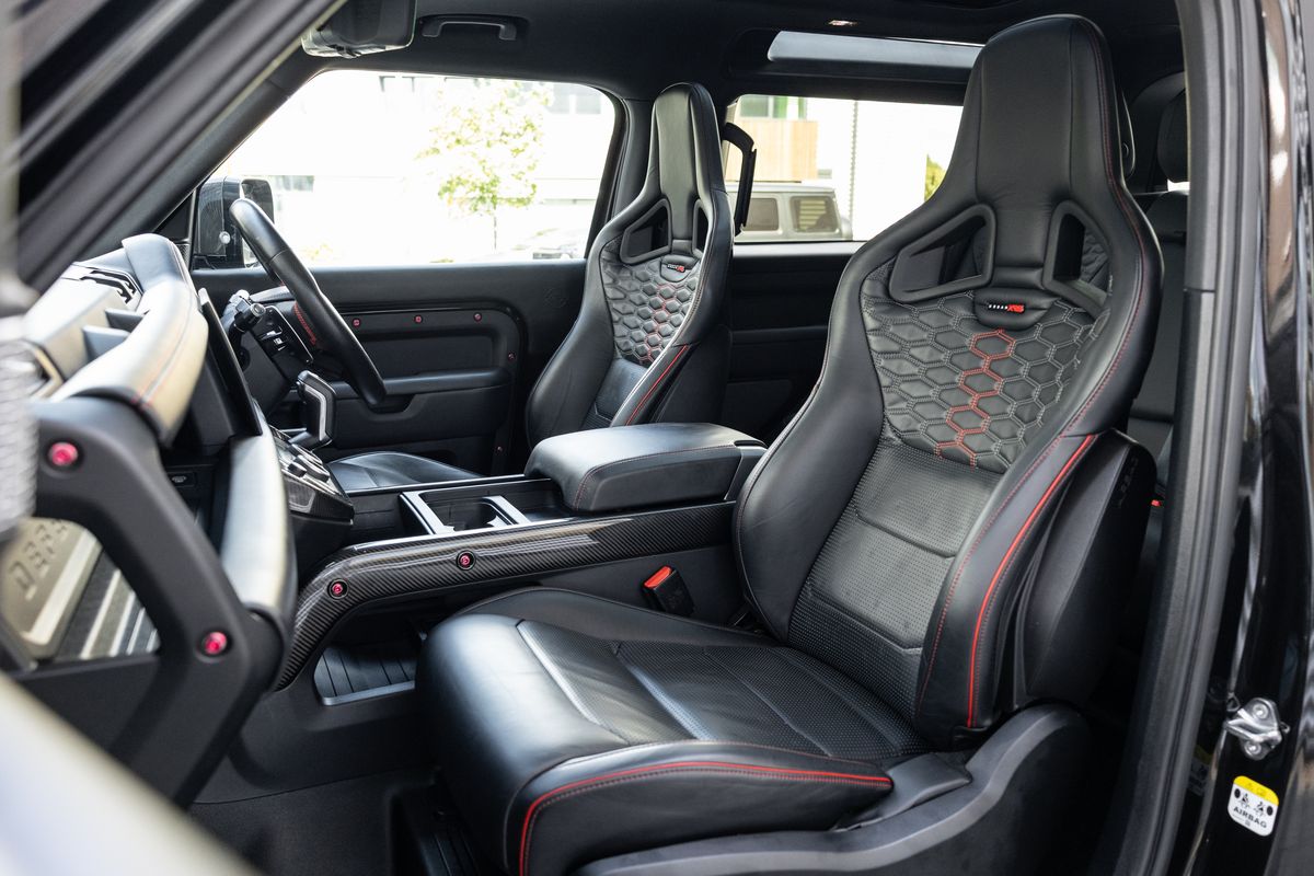 2021 Land Rover Defender 90 V8 Urban XRS
