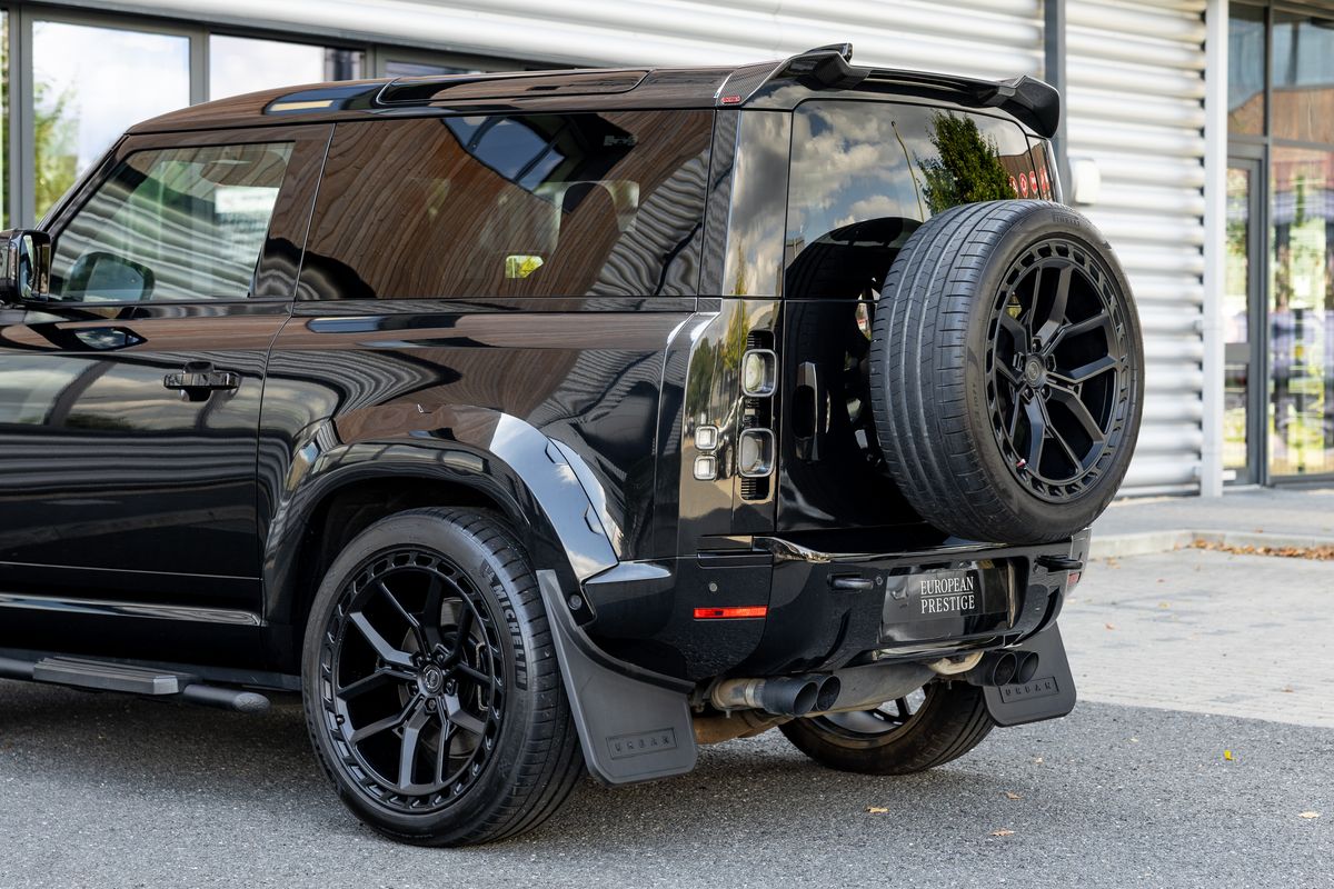 2021 Land Rover Defender 90 V8 Urban XRS