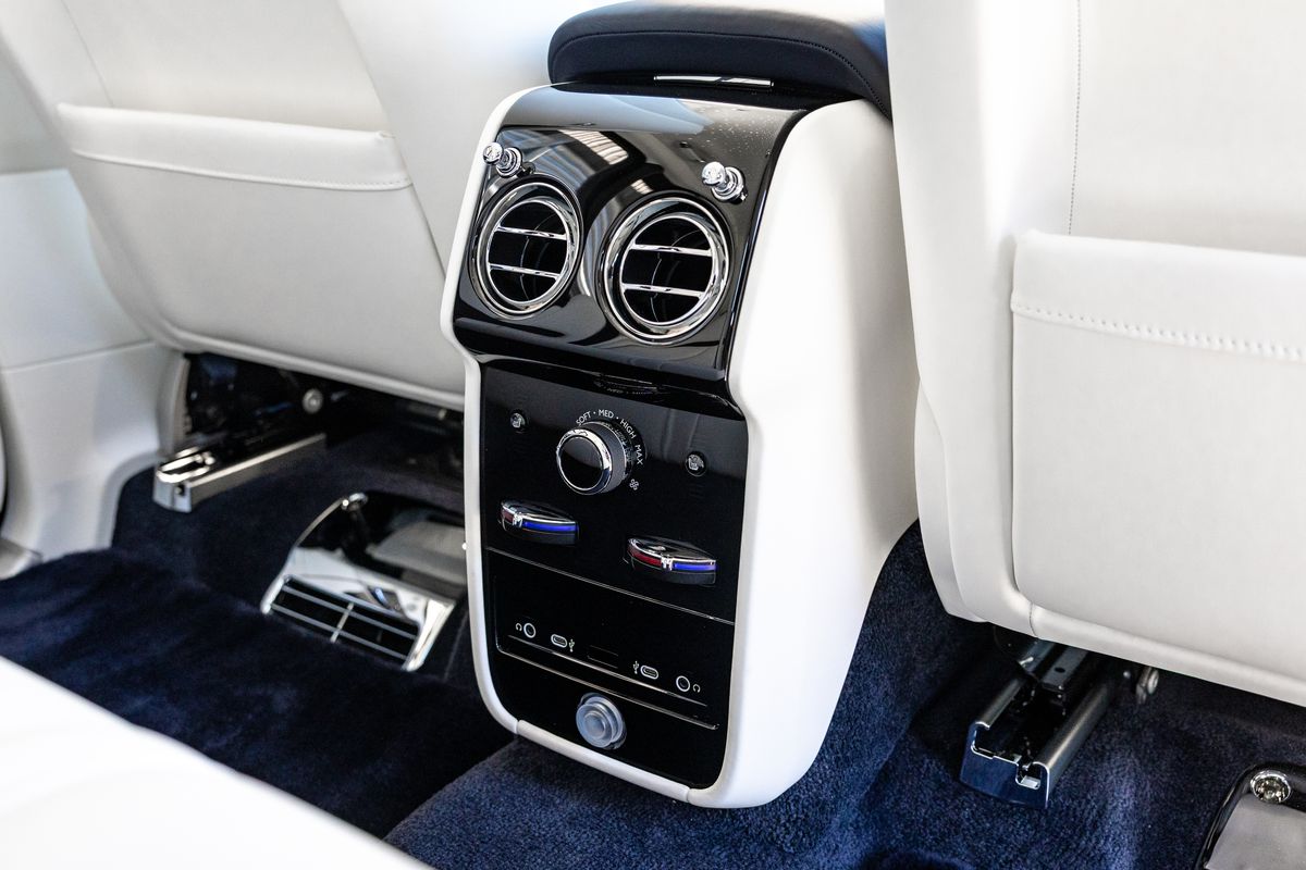 2025 Rolls-Royce Cullinan Series II