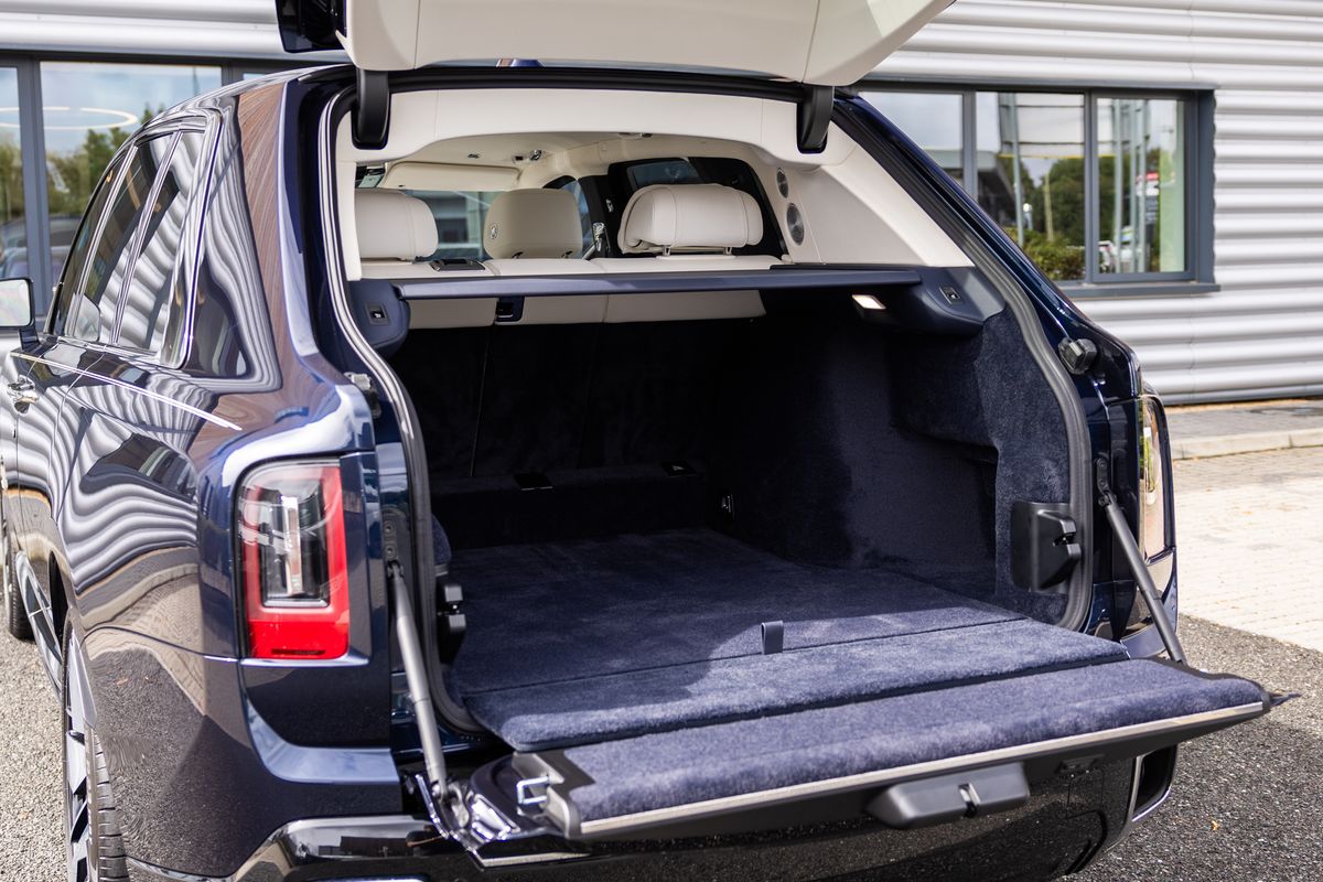 2025 Rolls-Royce Cullinan Series II