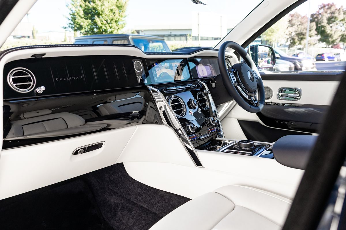 2025 Rolls-Royce Cullinan Series II