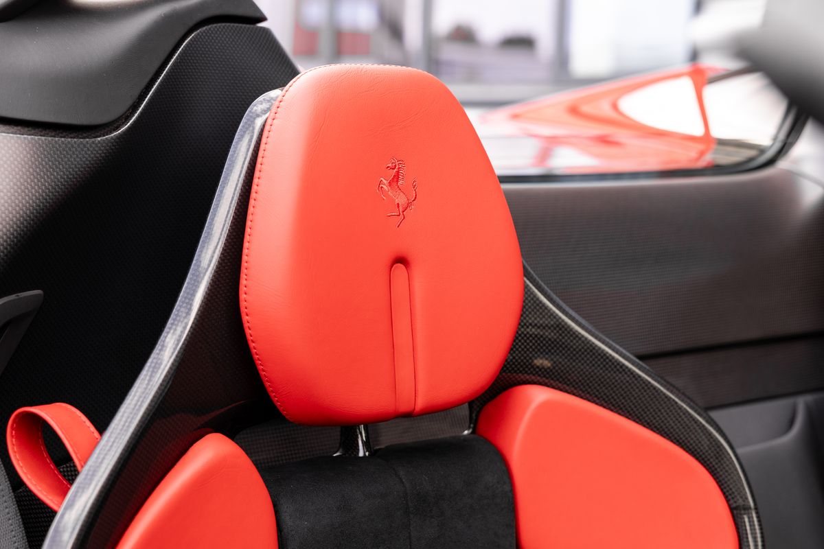 2022 Ferrari SF90 Spider Assetto Fiorano