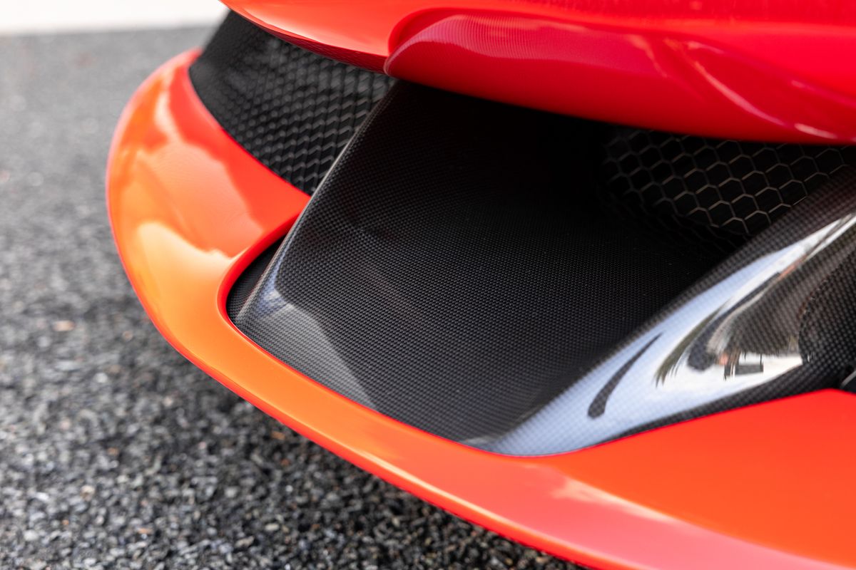 2022 Ferrari SF90 Spider Assetto Fiorano