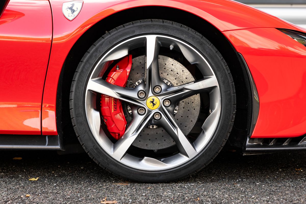 2022 Ferrari SF90 Spider Assetto Fiorano