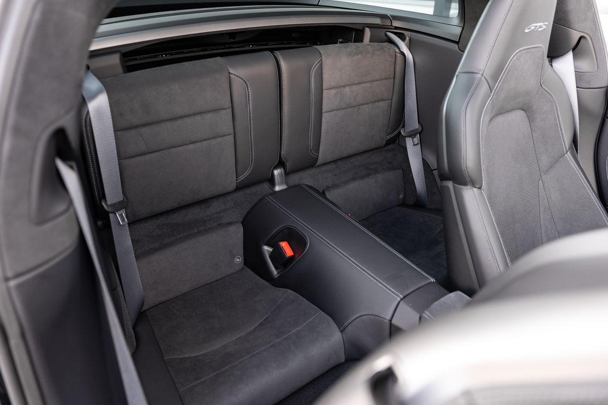 2025 Porsche 911 (992.2) Targa 4 GTS