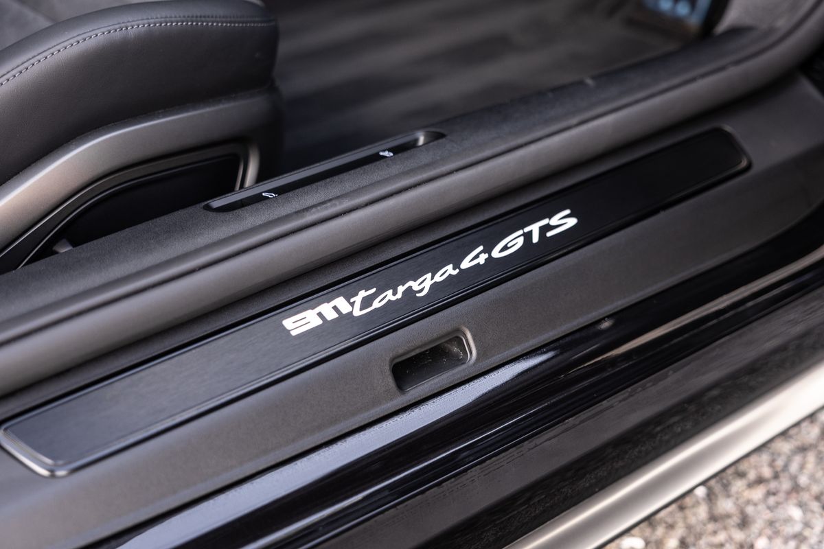 2025 Porsche 911 (992.2) Targa 4 GTS