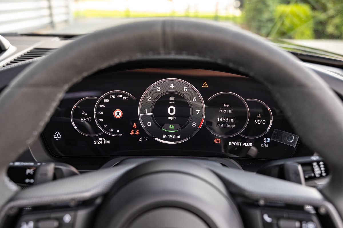 2025 Porsche 911 (992.2) Targa 4 GTS