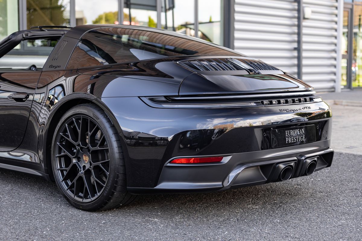 2025 Porsche 911 (992.2) Targa 4 GTS
