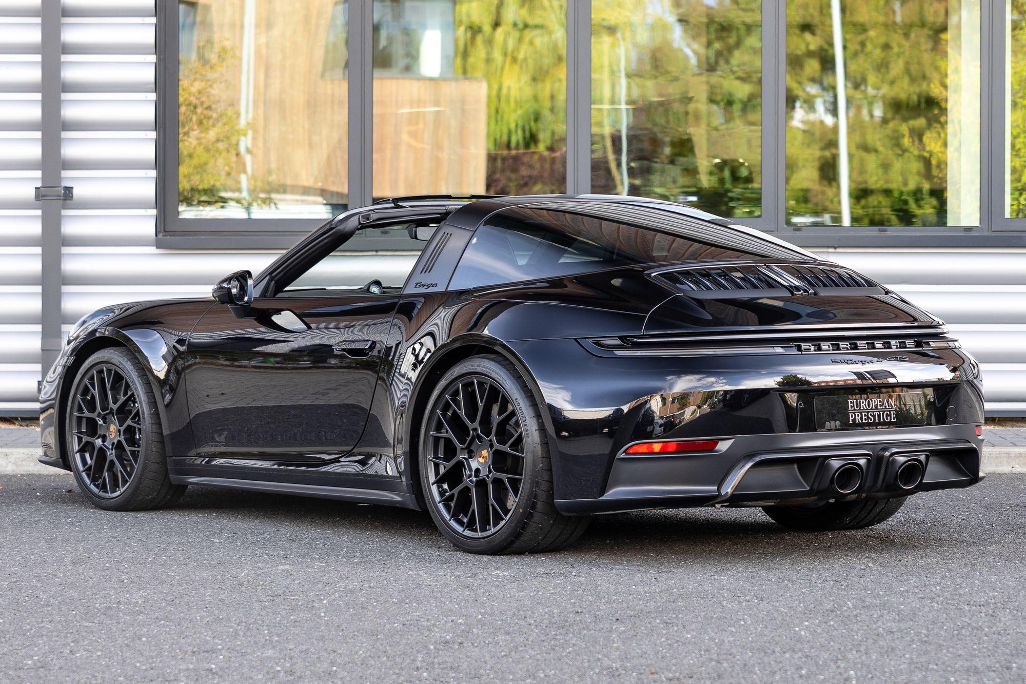 2025 Porsche 911 (992.2) Targa 4 GTS